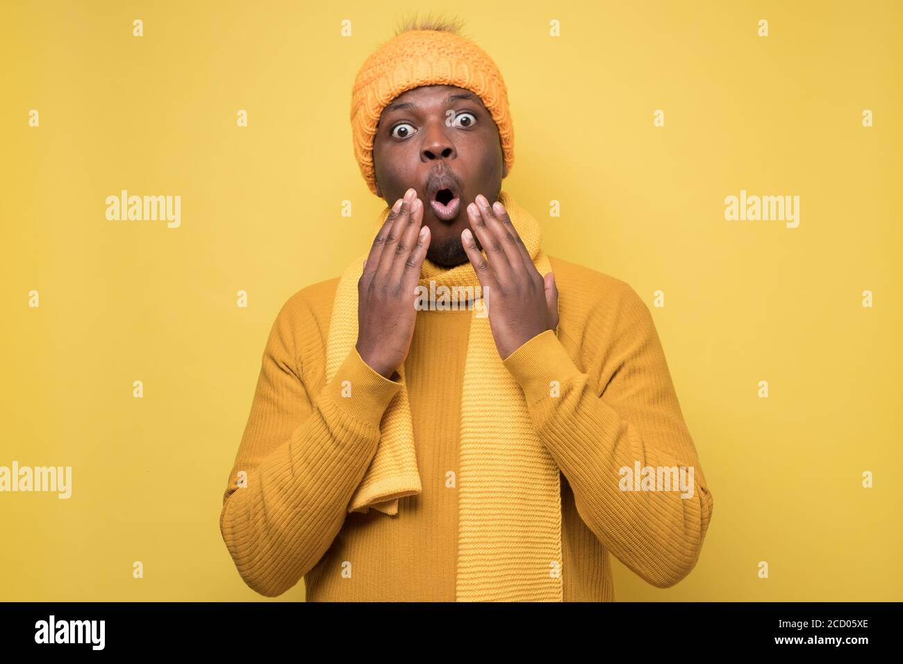 Shocked african hi-res stock photography and images - Alamy