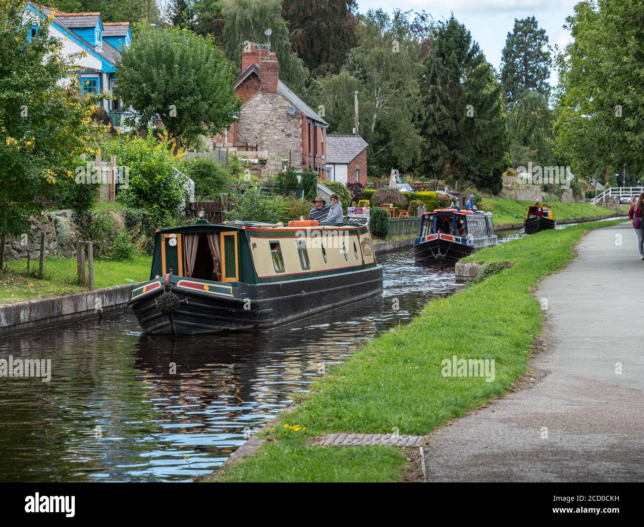 Narrowboats travelling along the Llangollen and Shropshire Union Canal ...