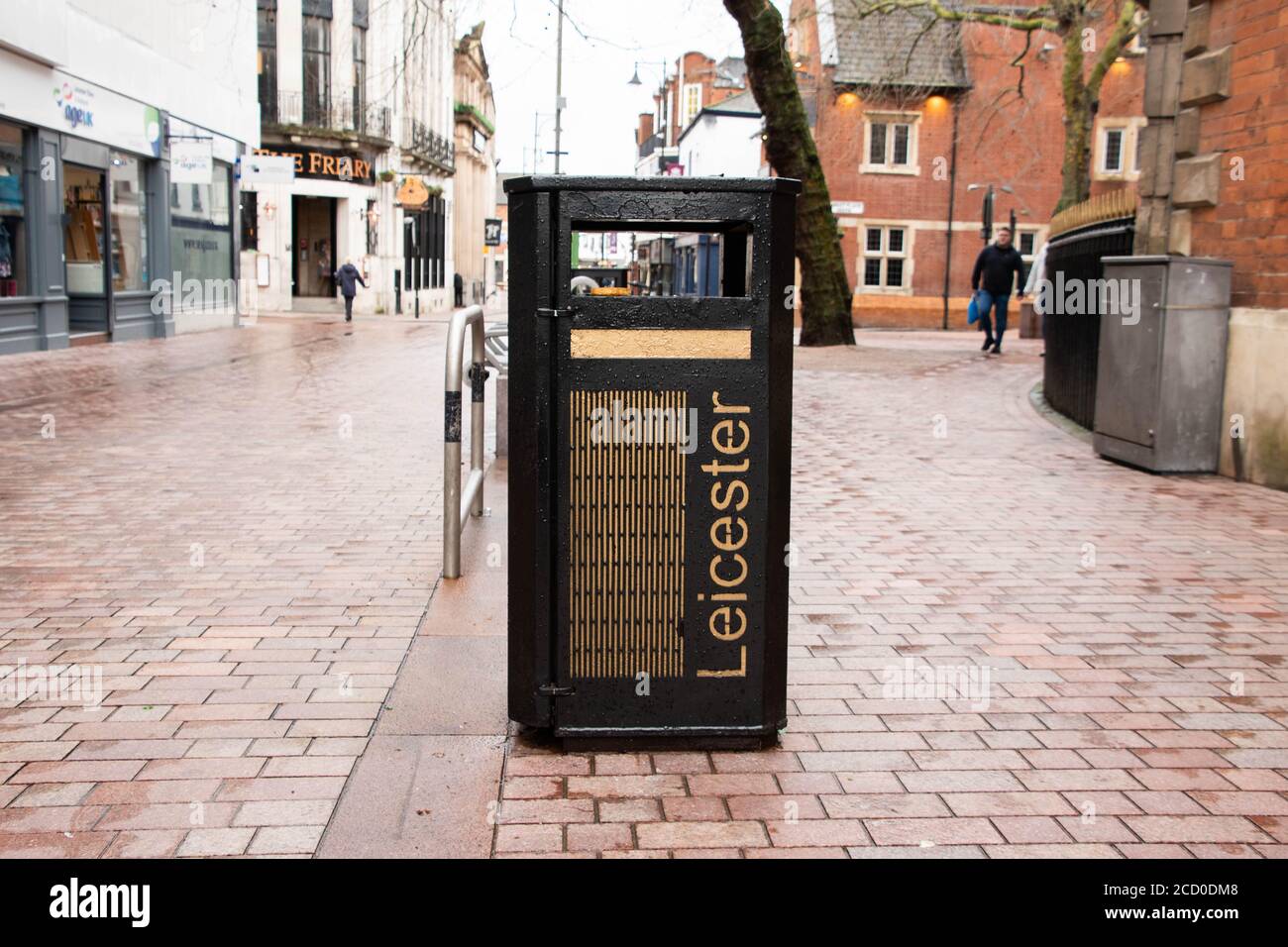 Rubbish bin in Leicester city centre Stock Photo Alamy