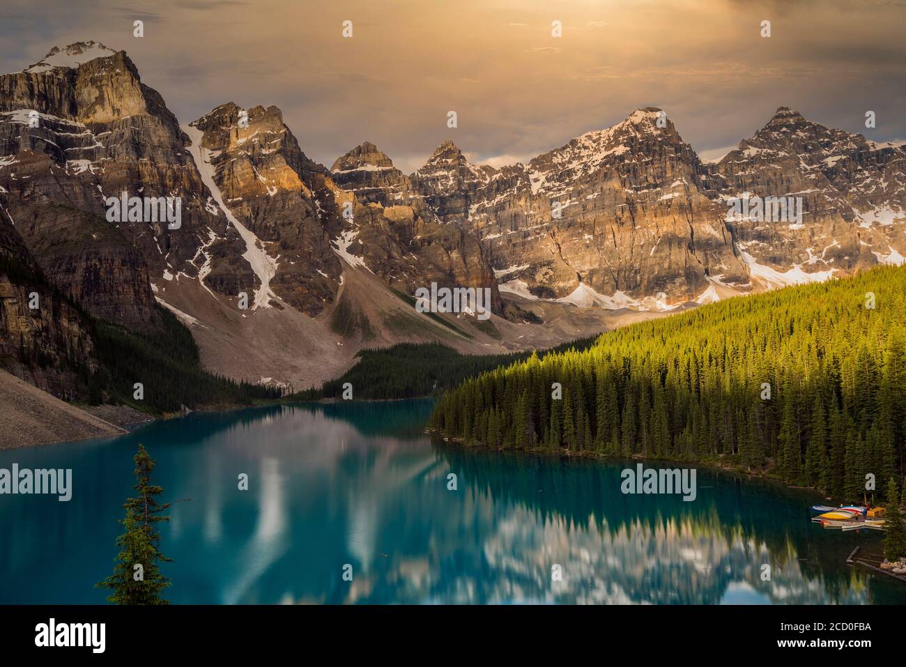 Moraine Lake, Banff National Park, Alberta, Canada Stock Photo