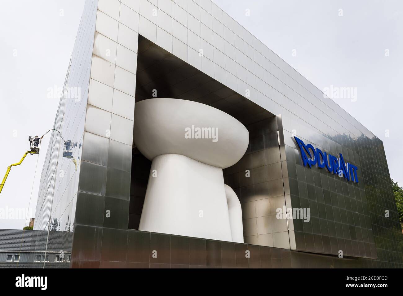 Duravit design center with hi-res stock photography and images - Alamy