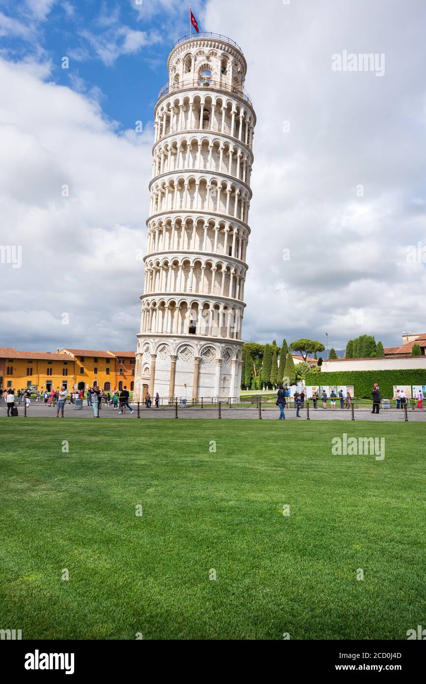 Piazza dei Miracoli and the leaning tower of Pisa Stock Photo