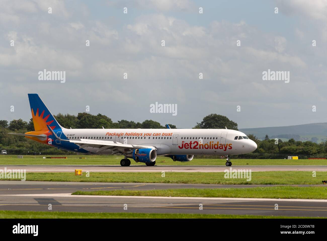 MANCHESTER UK, AUGUST 20 2020: Jet2holidays Airbus A321-211 flight LS962 from Dubrovnik Airport, Croatia, is documented braking with reverse thrust af Stock Photo