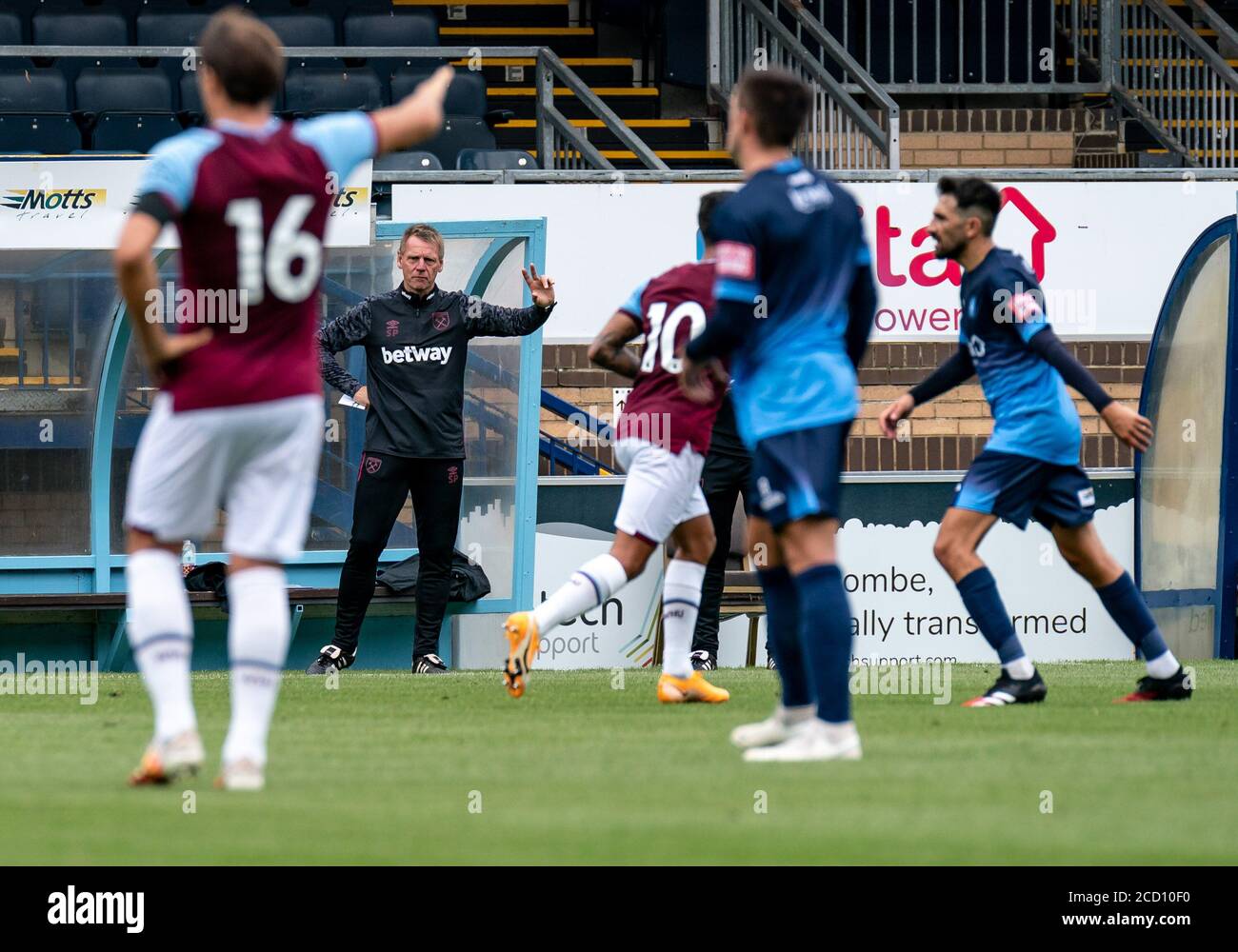 Stuart pearce west ham hires stock photography and images Alamy