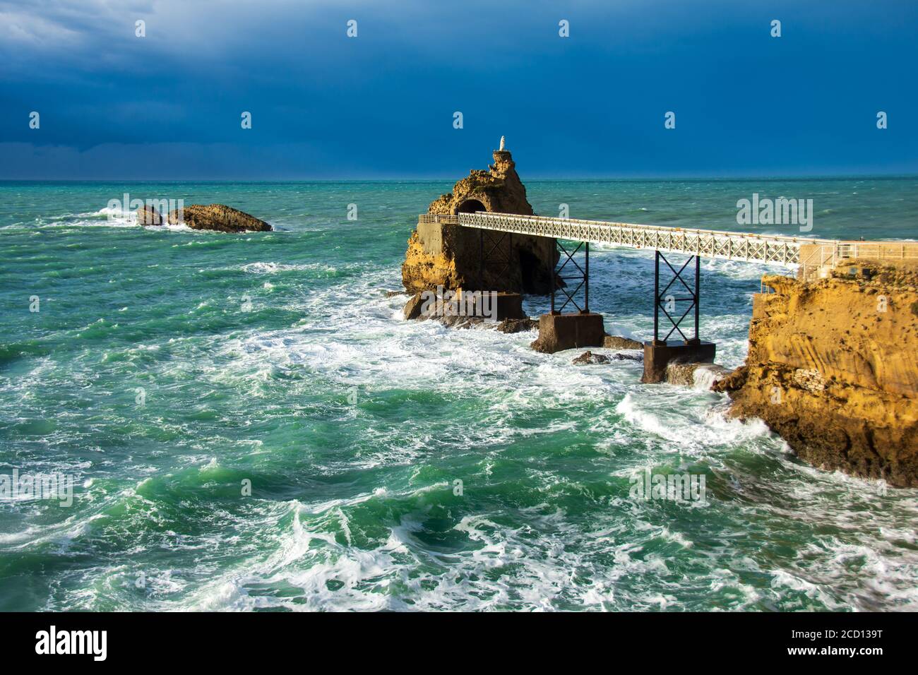 Biarritz's 'Rocher de la Vierge' (Rock of the Virgin) before the storm. Biarritz, France Stock Photo
