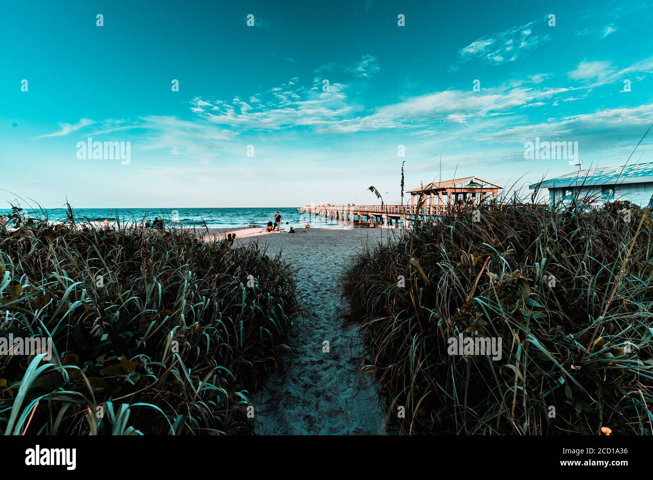 Beach entrance and fishing pier, LauderdalebytheSea Stock Photo Alamy
