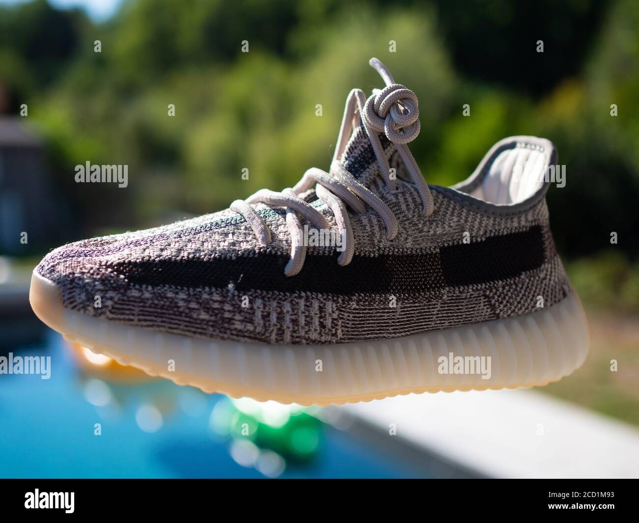 adidas yeezy boost august