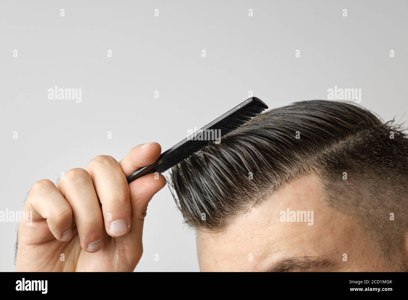 Comb 2024 his hair