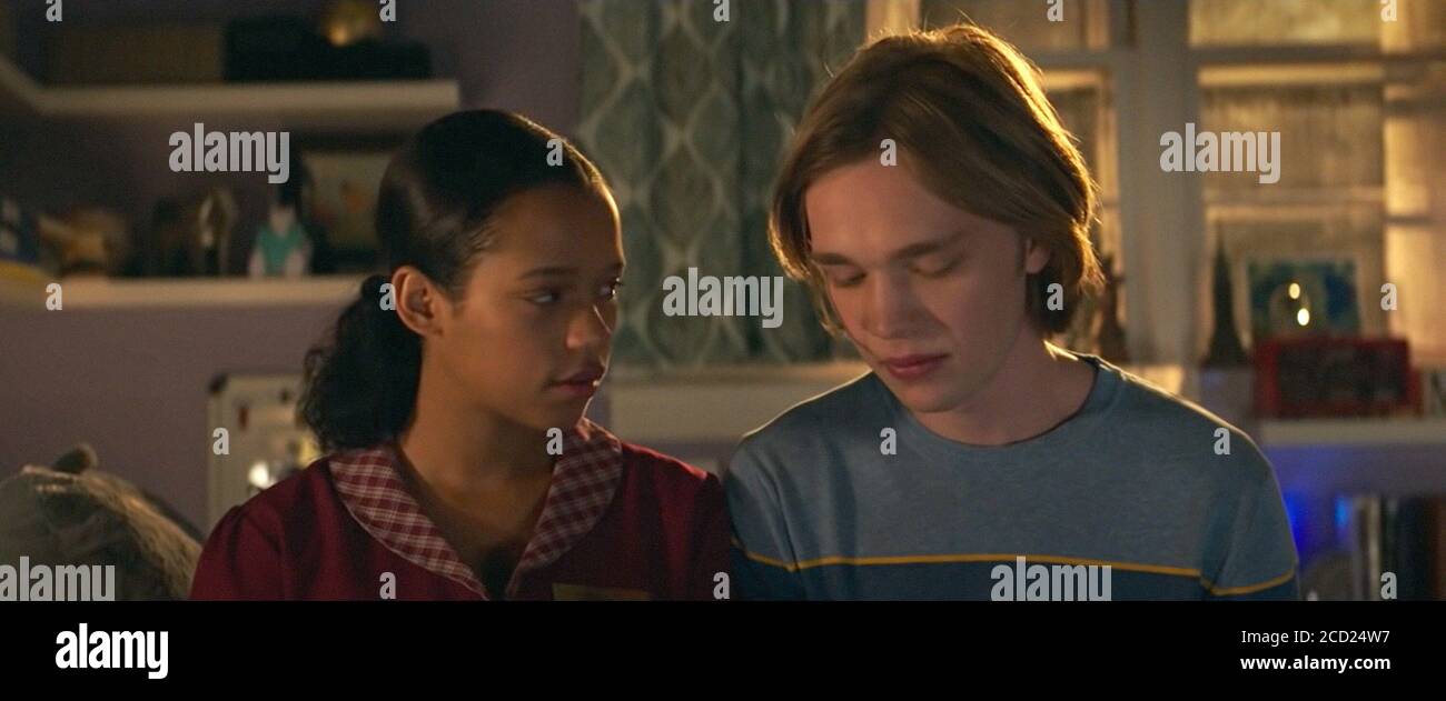 WORDS ON BATHROOM WALLS, from left Taylor Russell, Charlie Plummer