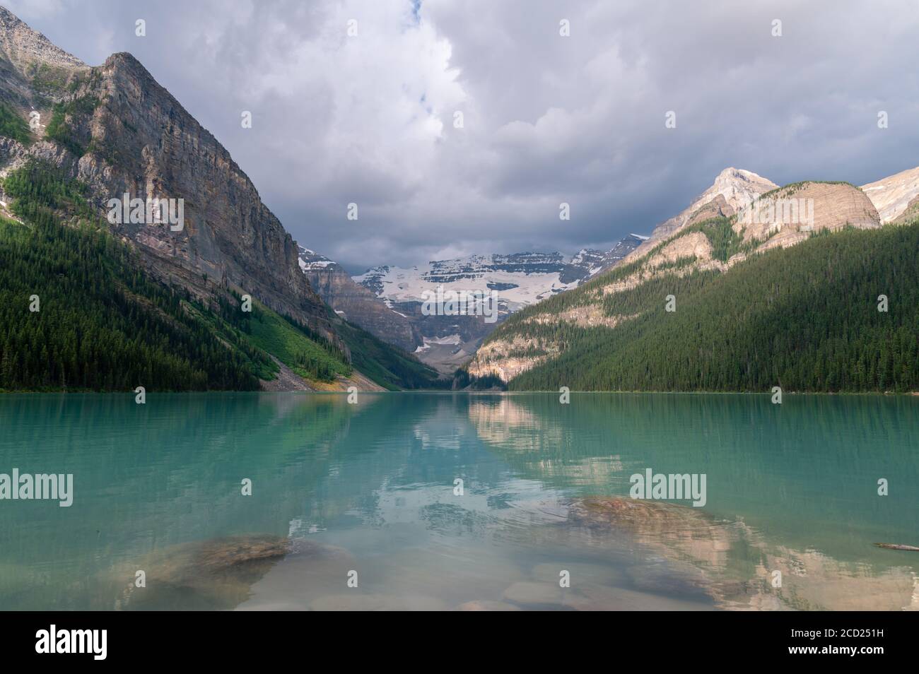 View of Lake Louise at Banff National Park in Alberta Stock Photo - Alamy