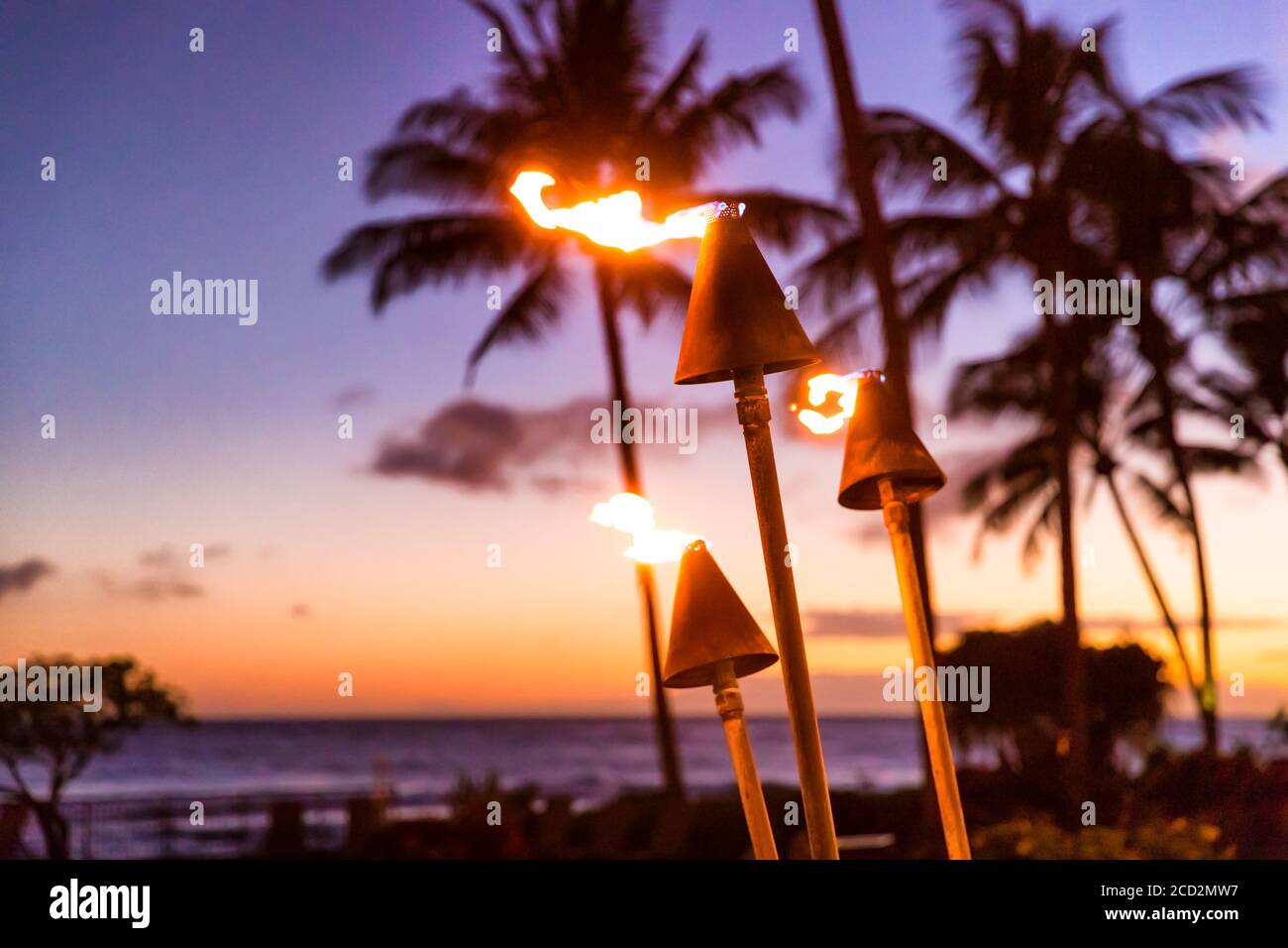 Hawaii torch lighting hires stock photography and images Alamy