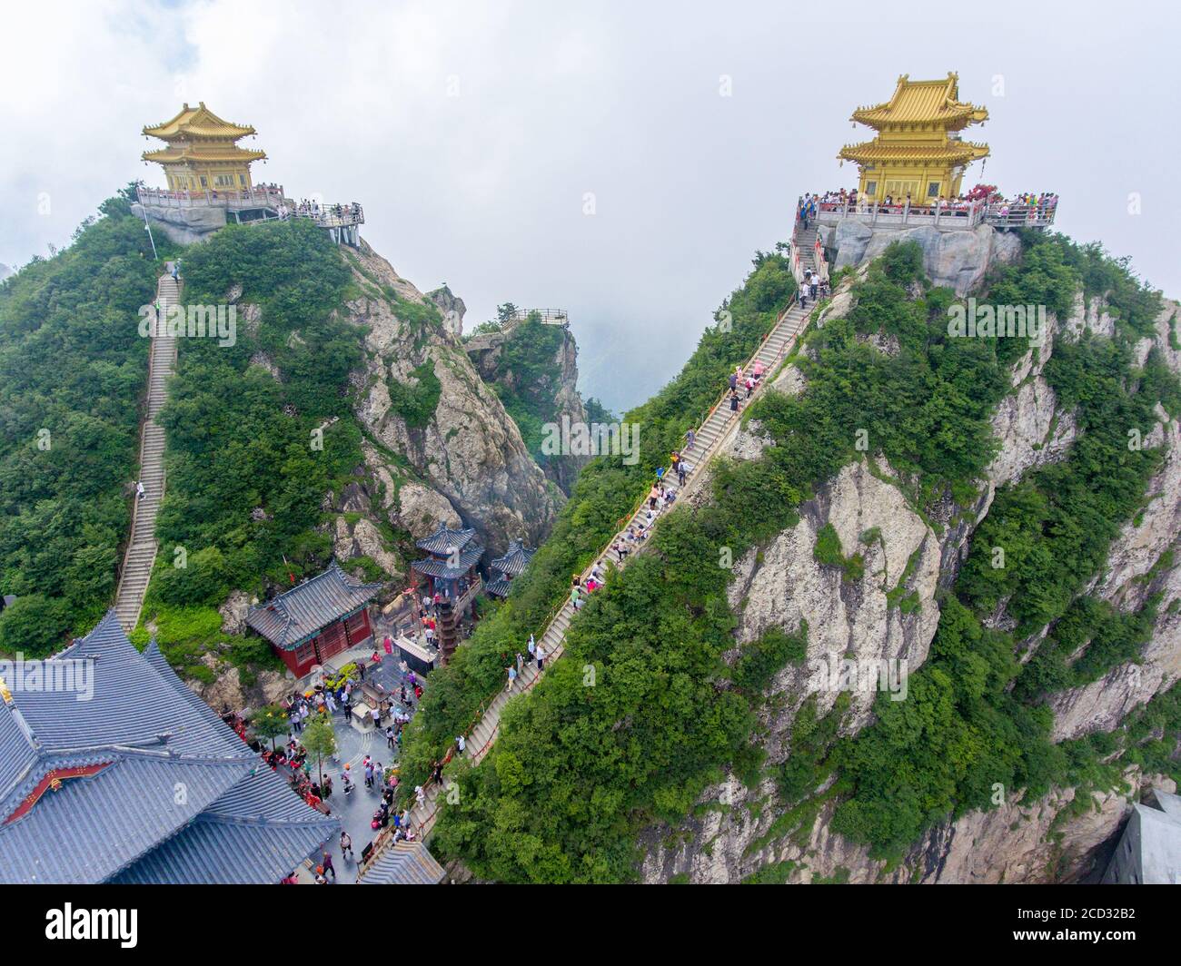 Laojun temple hi-res stock photography and images - Alamy