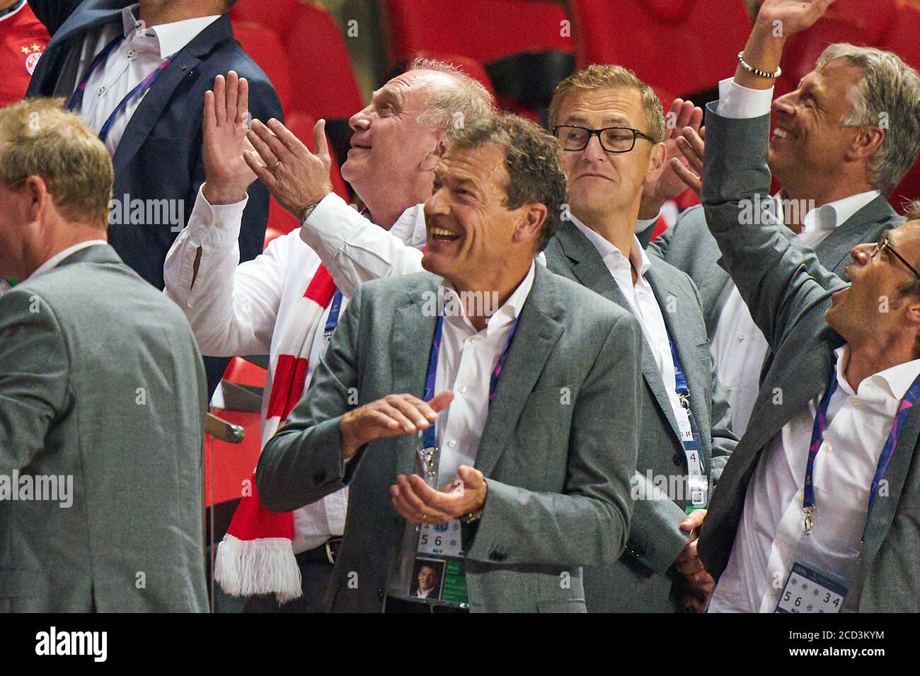 Final Jubilation Uli Hoeness Former President M Andreas Jung Management Member Jan Christian Dreesen Deputy Management
