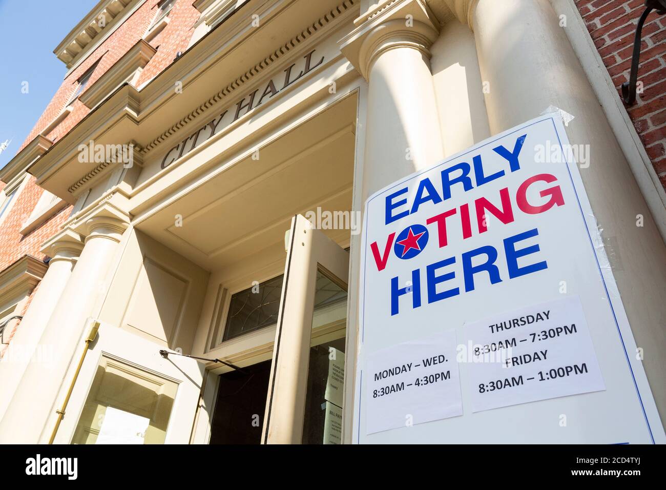 Aug. 25, 2020. Beverly, MA. Early voting at Beverly City Hall. © 2020