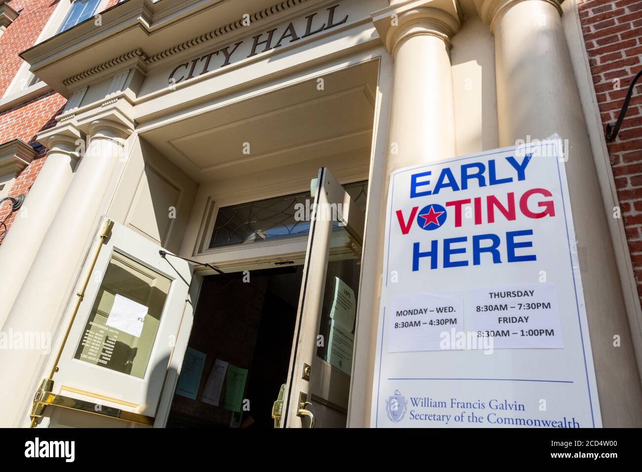 Aug. 25, 2020. Beverly, MA. Early voting at Beverly City Hall. © 2020