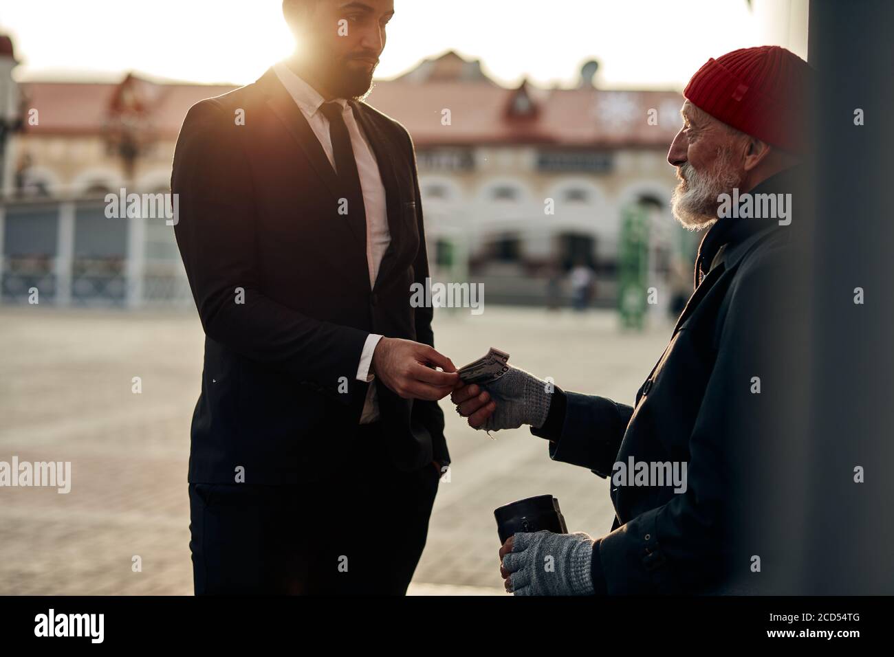 Rich Homeless Rich people homeless hi-res stock photography and images - Alamy