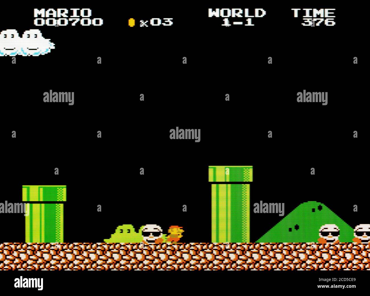 Banco de imagens : videogame, Toque, Retro, verde, criança, brinquedo, FIG,  vídeo, feliz, super, clássico, personagem, Nintendo, desenho animado,  Consola de jogos, Jogo de computador, Super Mario Bros, Luigi, Marios  brother luigi