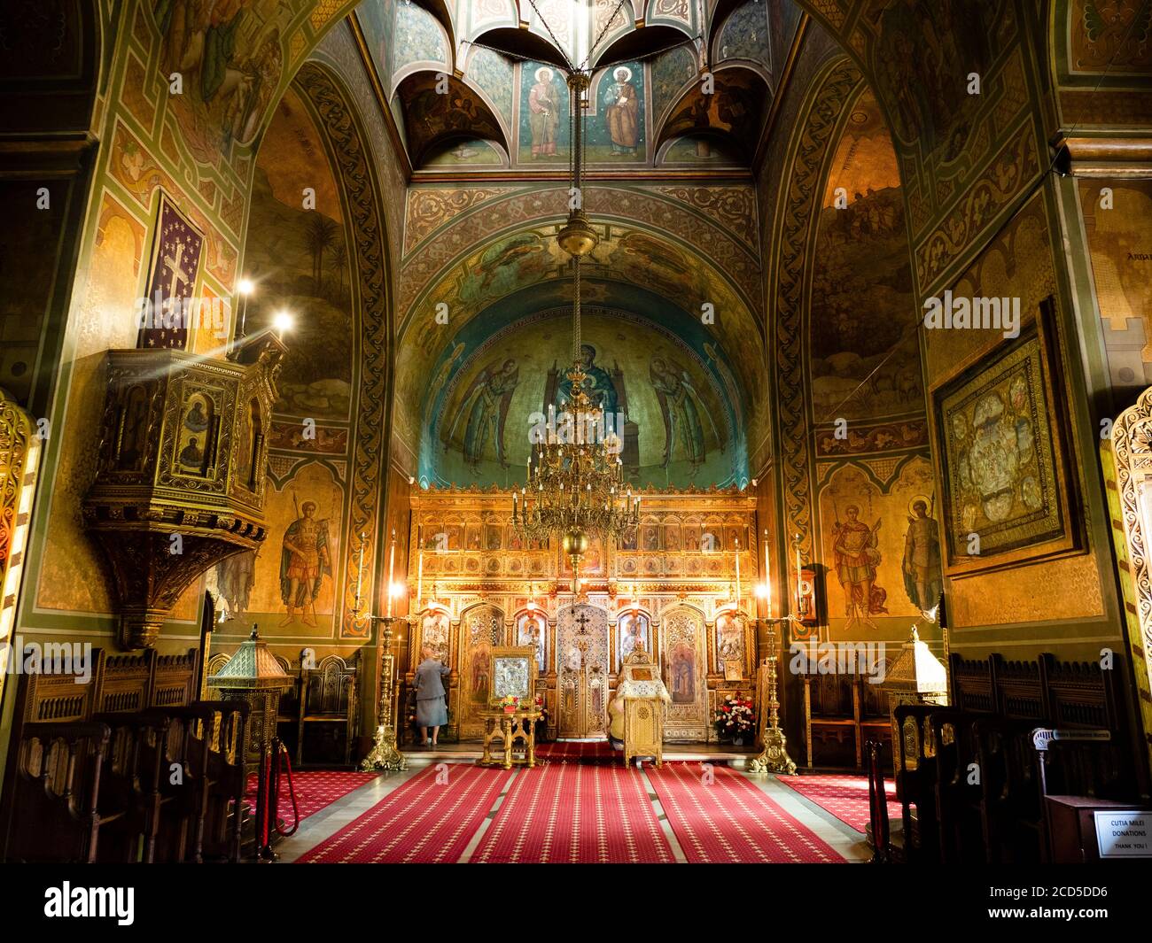 Interior of Biscerica Mare (Great Church), Sinaia Monastery, Transylvania,  Romania Stock Photo - Alamy