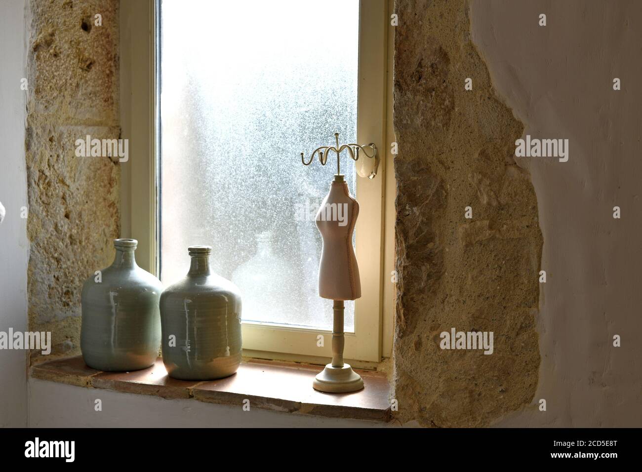 Jars on windowsill hires stock photography and images Alamy
