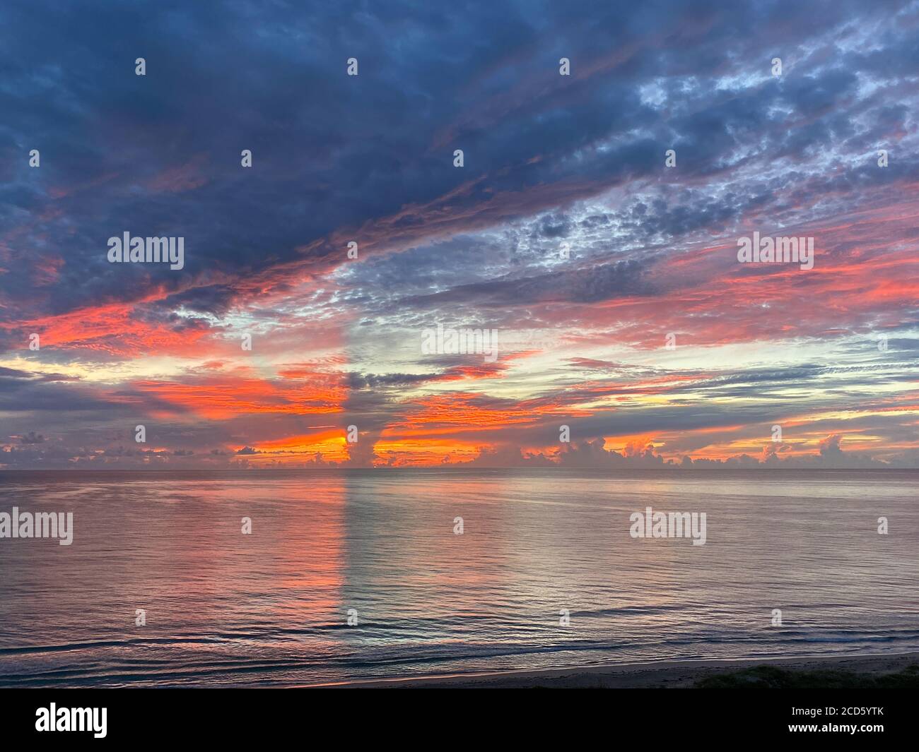 Sunrise over the Atlantic Ocean on a beautiful morning Stock Photo - Alamy