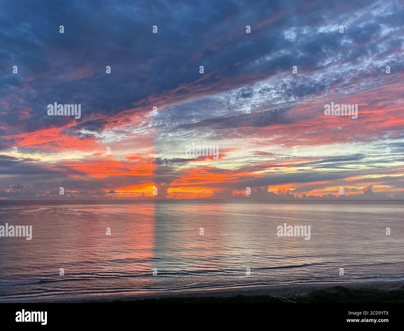 Sunrise over the Atlantic Ocean on a beautiful morning Stock Photo - Alamy