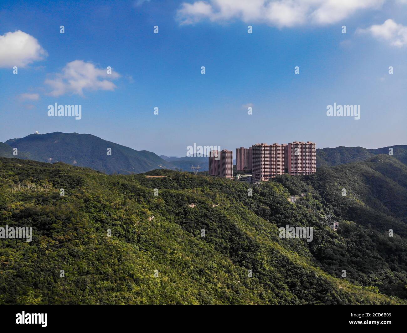 An aerial photograph taken above Happy Valley, Hong Kong, looking towards Parkview, a luxury residential complex in Tai Tam Country Park. Stock Photo