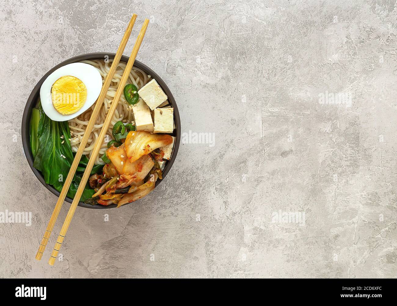 Vegetarian noodle ramen with tofu and kimchi Stock Photo Alamy