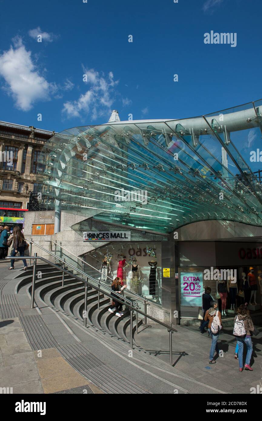 Entrance to Princes Mall, a shopping mall next to Waverley Station in Edinburgh, Scotland. Stock Photo