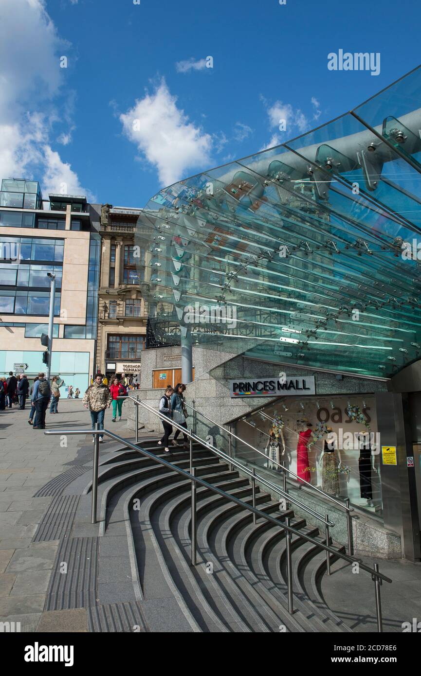 Entrance to Princes Mall, a shopping mall next to Waverley Station in Edinburgh, Scotland. Stock Photo