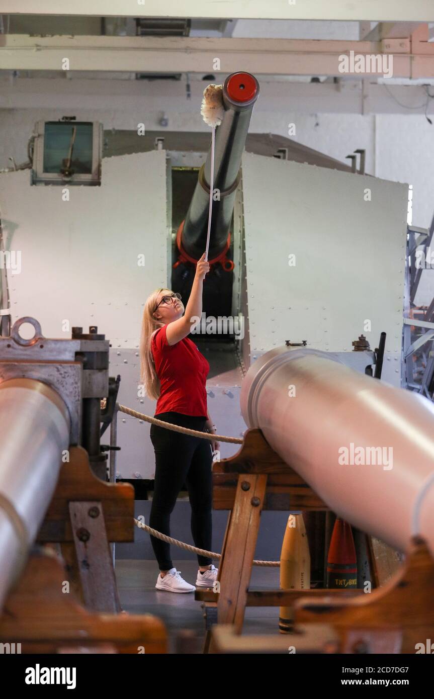 Explosion museum gosport hi-res stock photography and images - Alamy