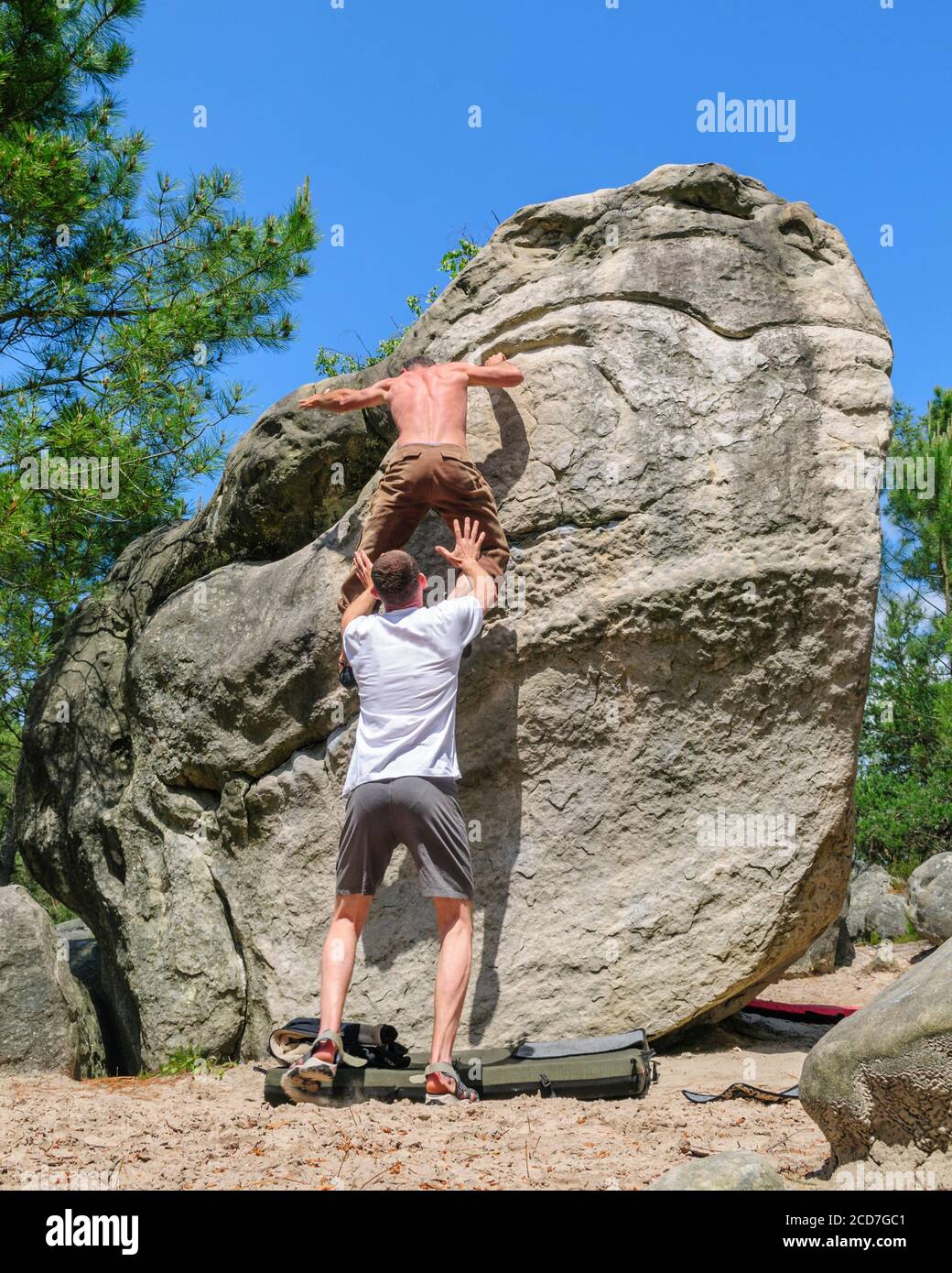 Bouldering at the rocks in the forests of Fontainebleau Stock Photo