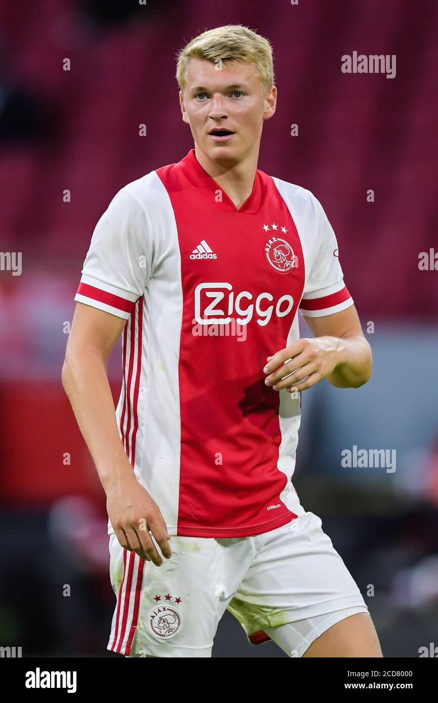 Hãy tưởng tượng Ajax với sức mạnh bào chữa và bổ sung các phần còn thiếu trong một trận đấu. Hình ảnh liên quan đến từ khoá này có thể sẽ khiến bạn thấy được điều đó ngay lập tức.