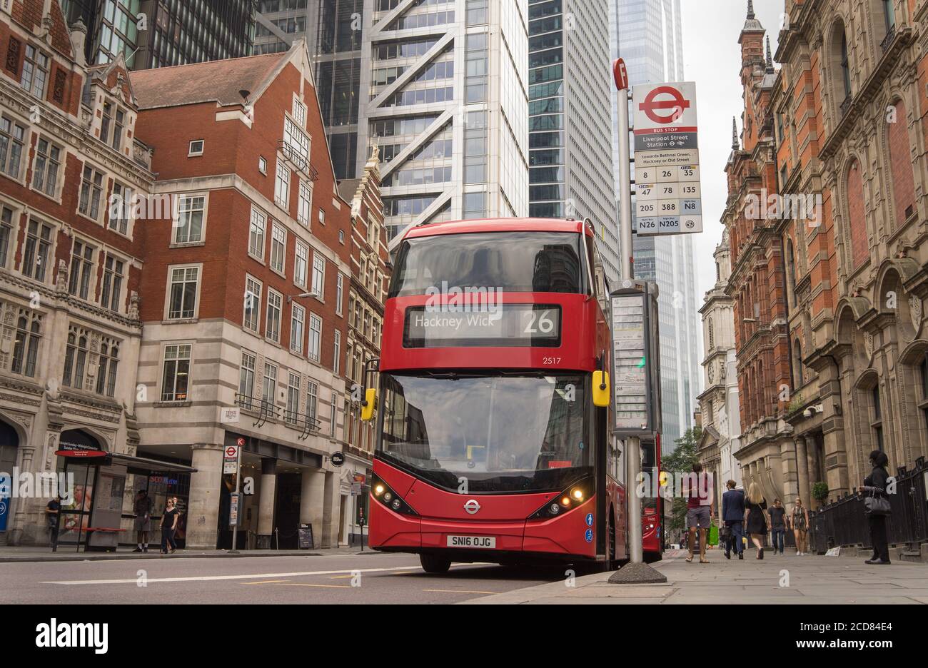 Liverpool street station bus stop hi-res stock photography and images