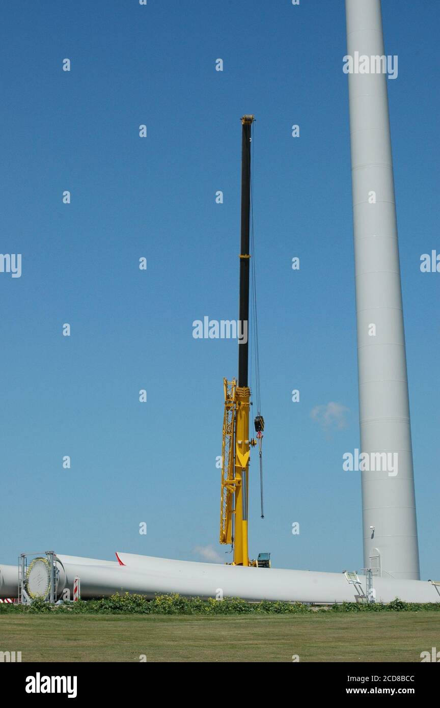 Rotor mast hires stock photography and images Alamy