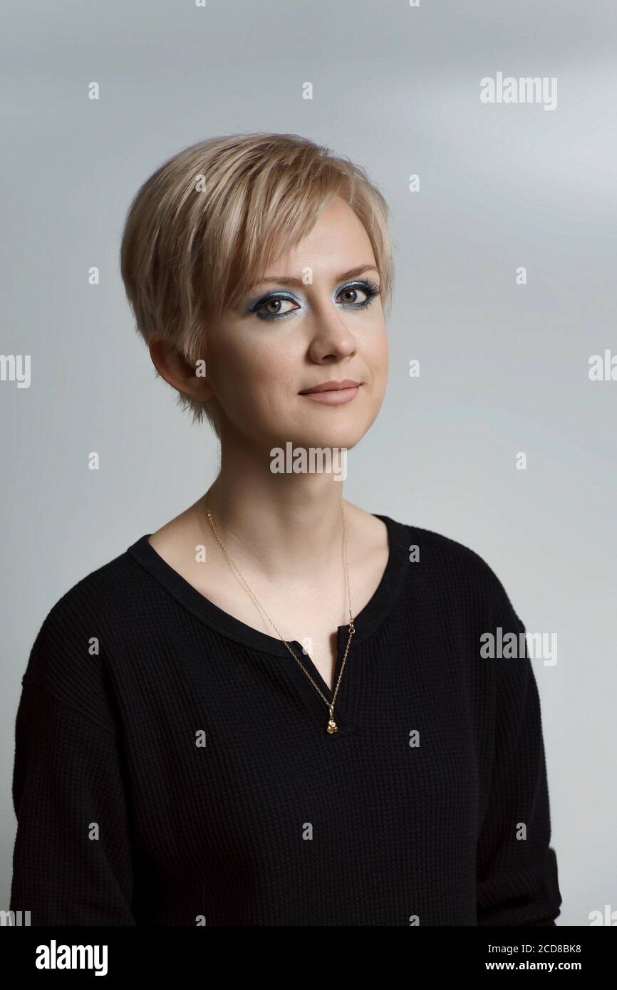 blonde beautiful 30 years old woman with short hair Stock Photo - Alamy