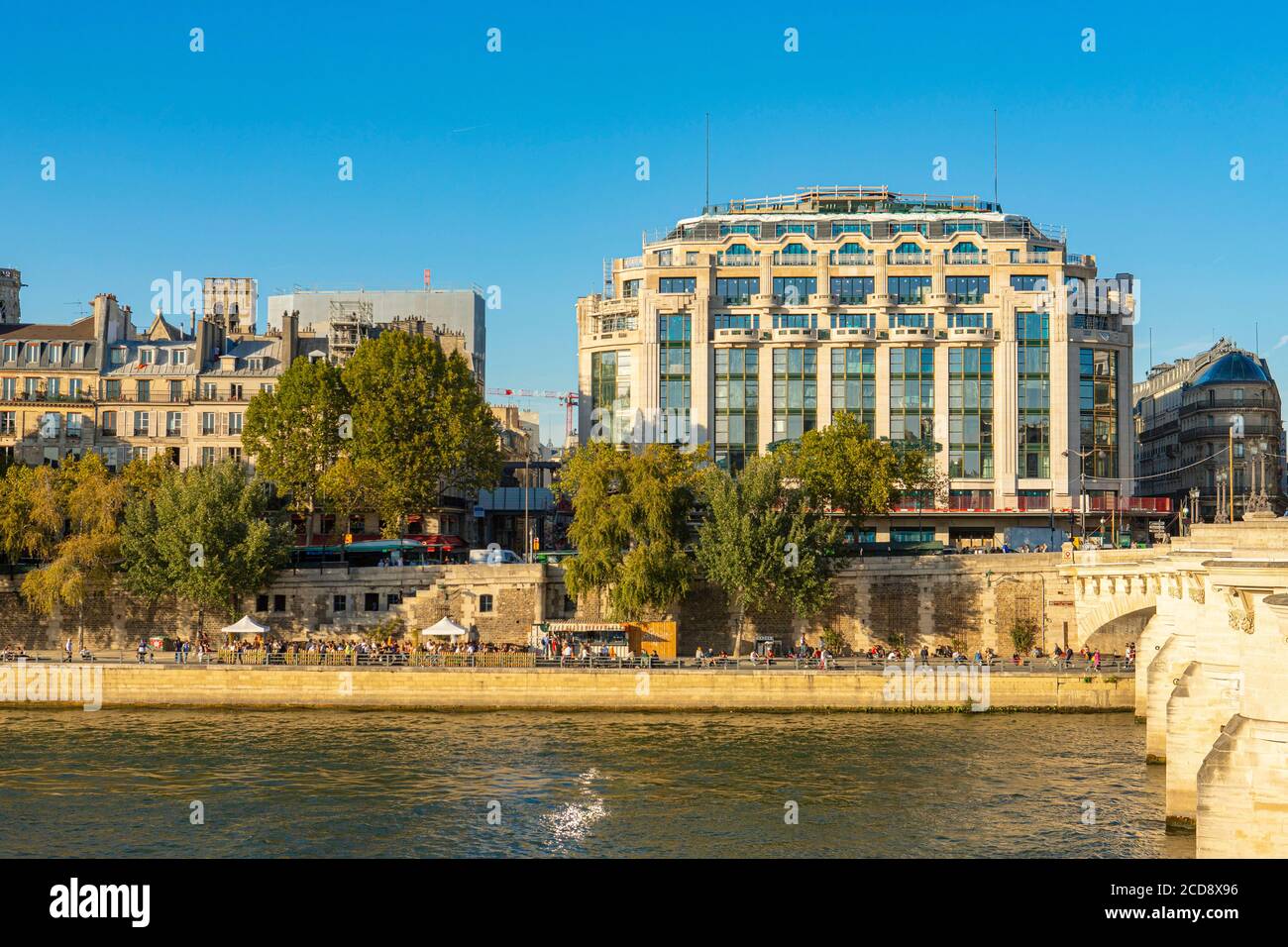 From samaritaine department store terrace hi-res stock photography and  images - Alamy