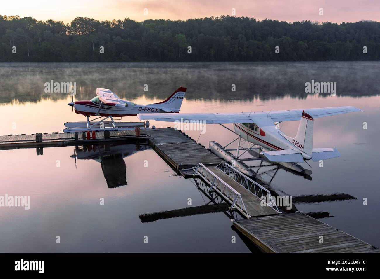 Canada, Province of Quebec, Mauricie Region, Hydravion Aventure, Hydrobase, Wharf for Seaplanes in the morning Stock Photo