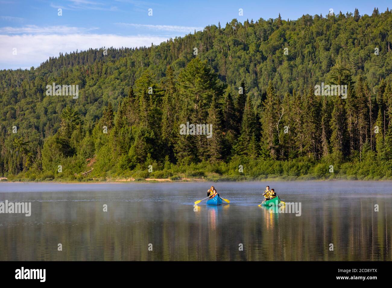 Canada, Province of Quebec, Mauricie Region, Saint-Maurice Wildlife Sanctuary north of Mauricie National Park, morning family boat trip on Soucis Lake MODEL RELEASE OK Stock Photo