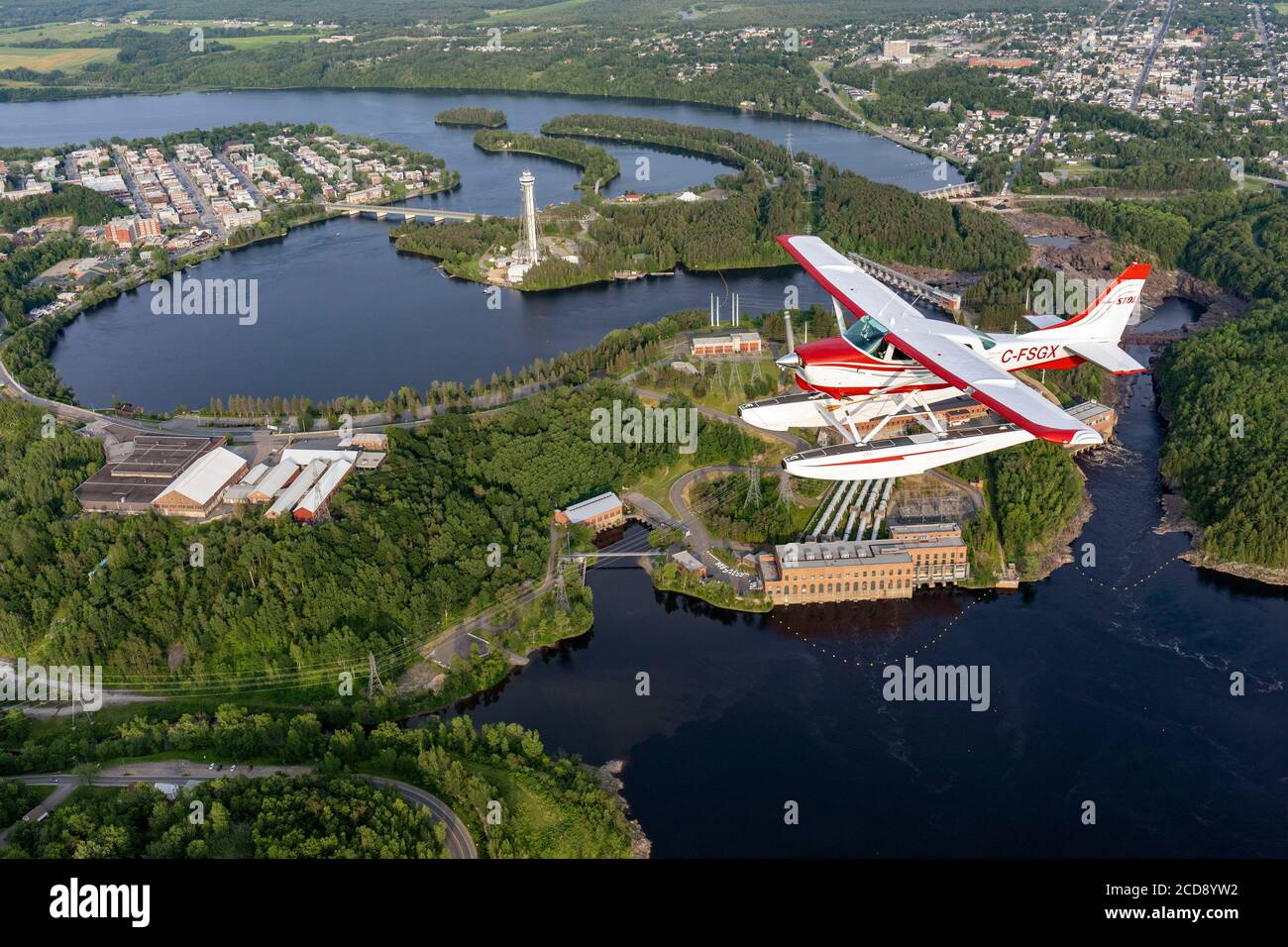 Canada, Province of Quebec, Mauricie region, Hydravion Aventure, Cessna 206 flight, overflight of the Cit? de l'Energie and the Shawinigan hydroelectric power station on the Saint-Maurice River Stock Photo