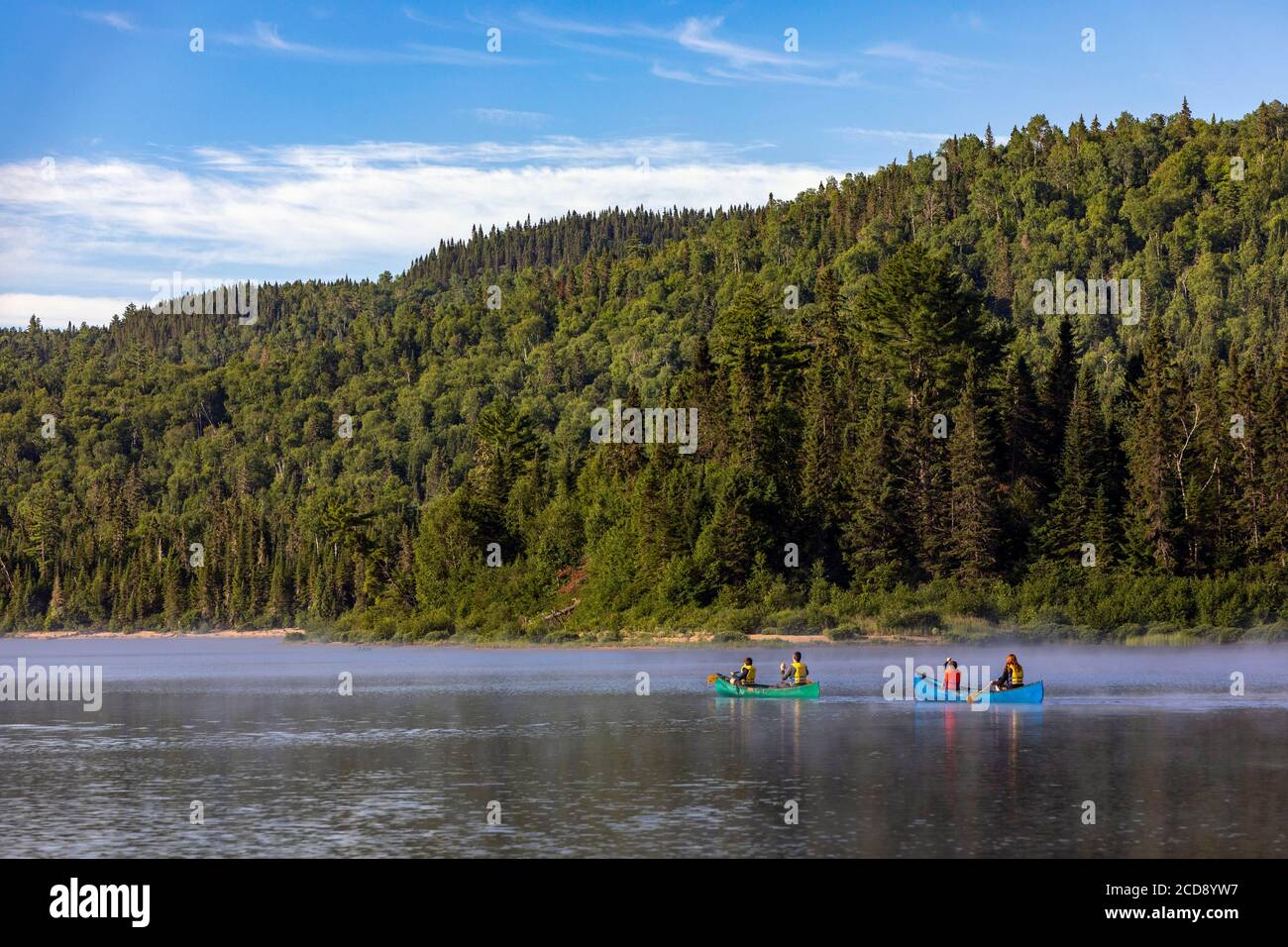 Canada, Province of Quebec, Mauricie Region, Saint-Maurice Wildlife Sanctuary north of Mauricie National Park, morning family boat trip on Soucis Lake MODEL RELEASE OK Stock Photo