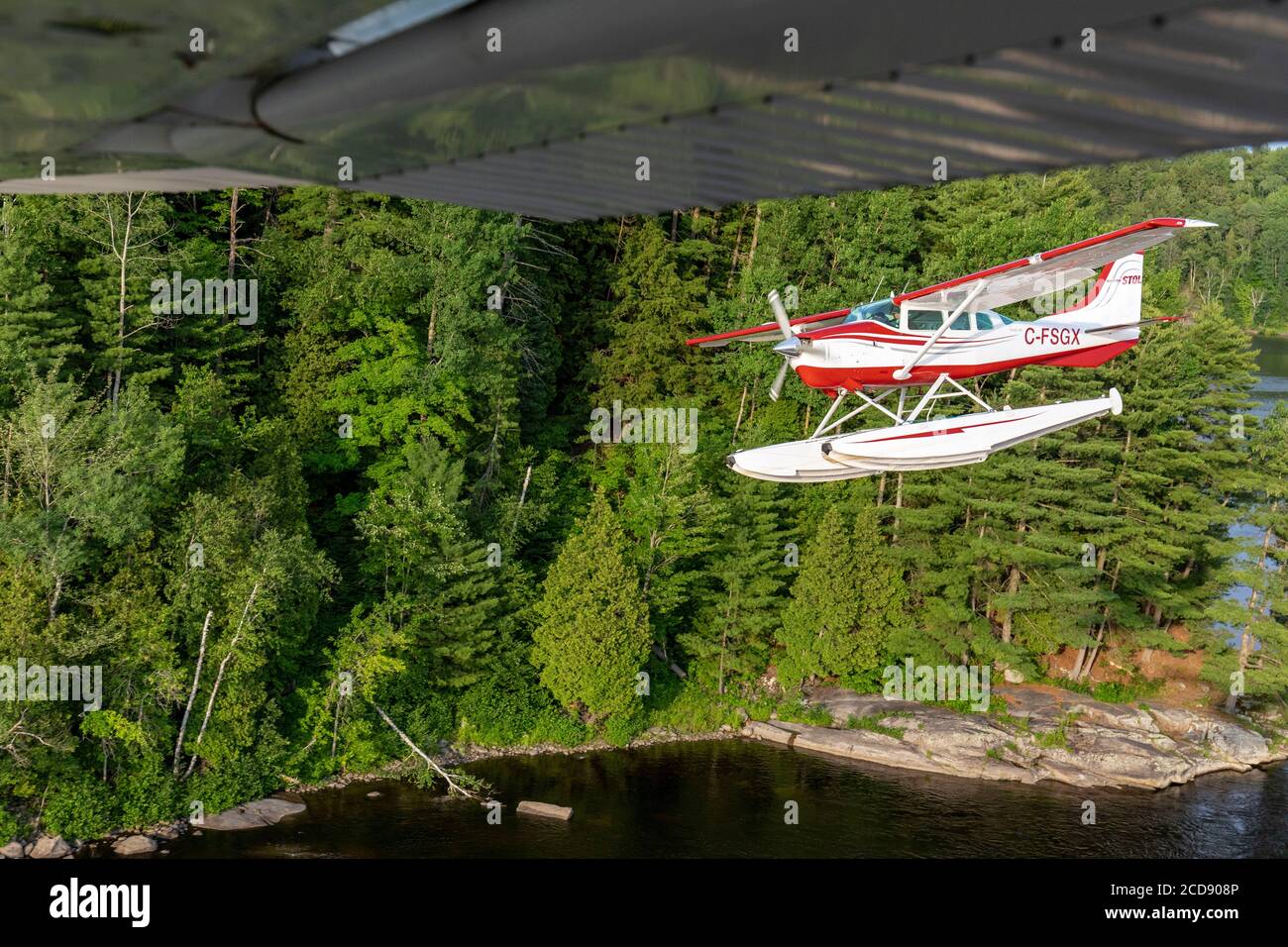 Canada, Province of Quebec, Mauricie Region, Hydravion Adventure, Cessna 206 Flight, Landing Stock Photo