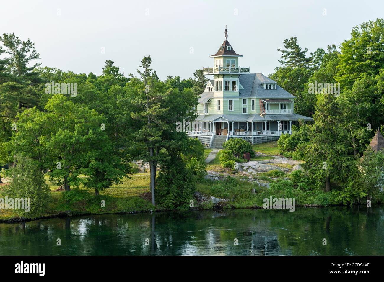 Canada, Ontario, the Thousand Islands region on the St. Lawrence River, between Canada and the USA Stock Photo