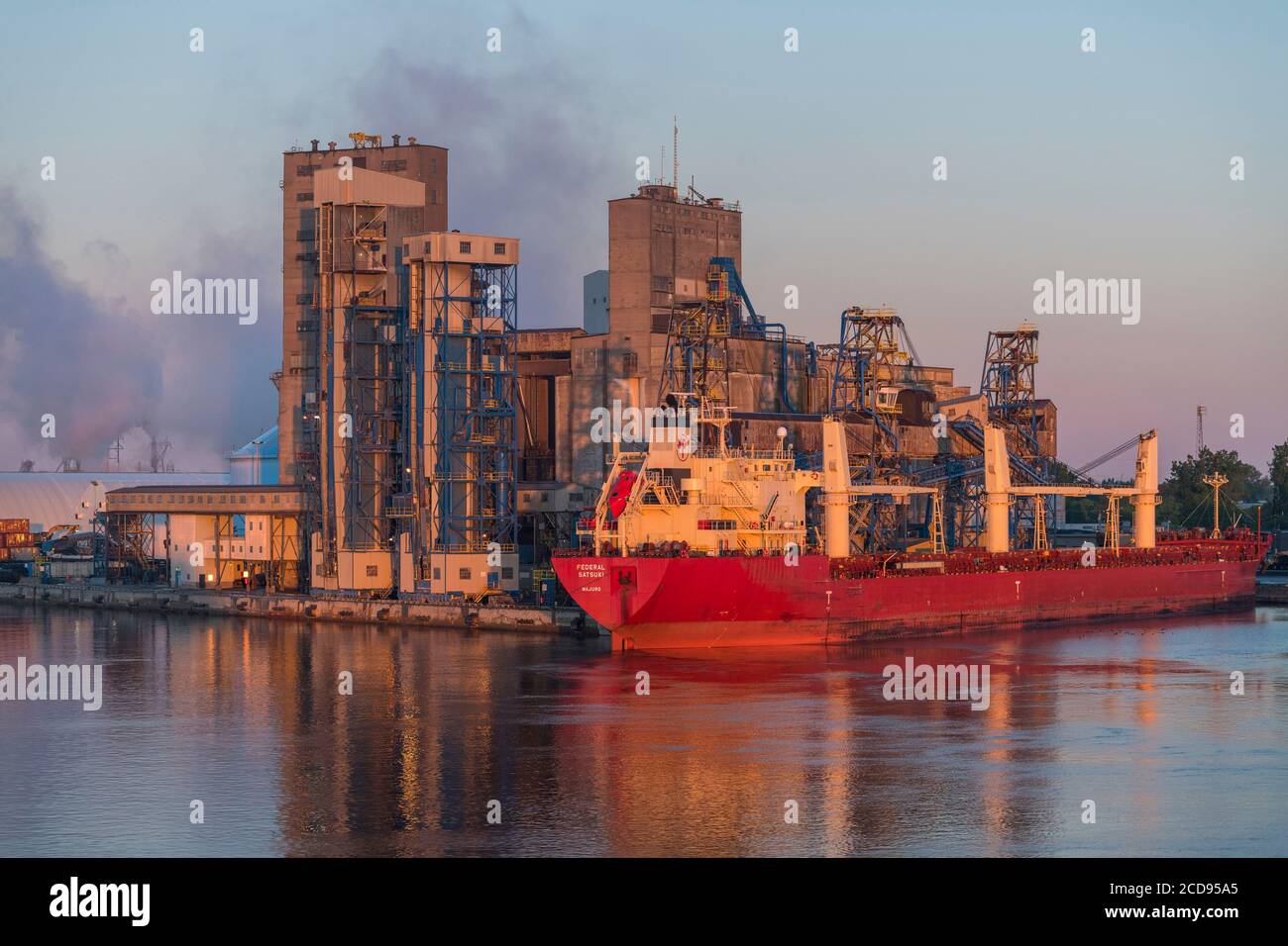 Canada, Quebec, Trois-Rivi?res, paper mill industry, St. Lawrence River at sunrise Stock Photo