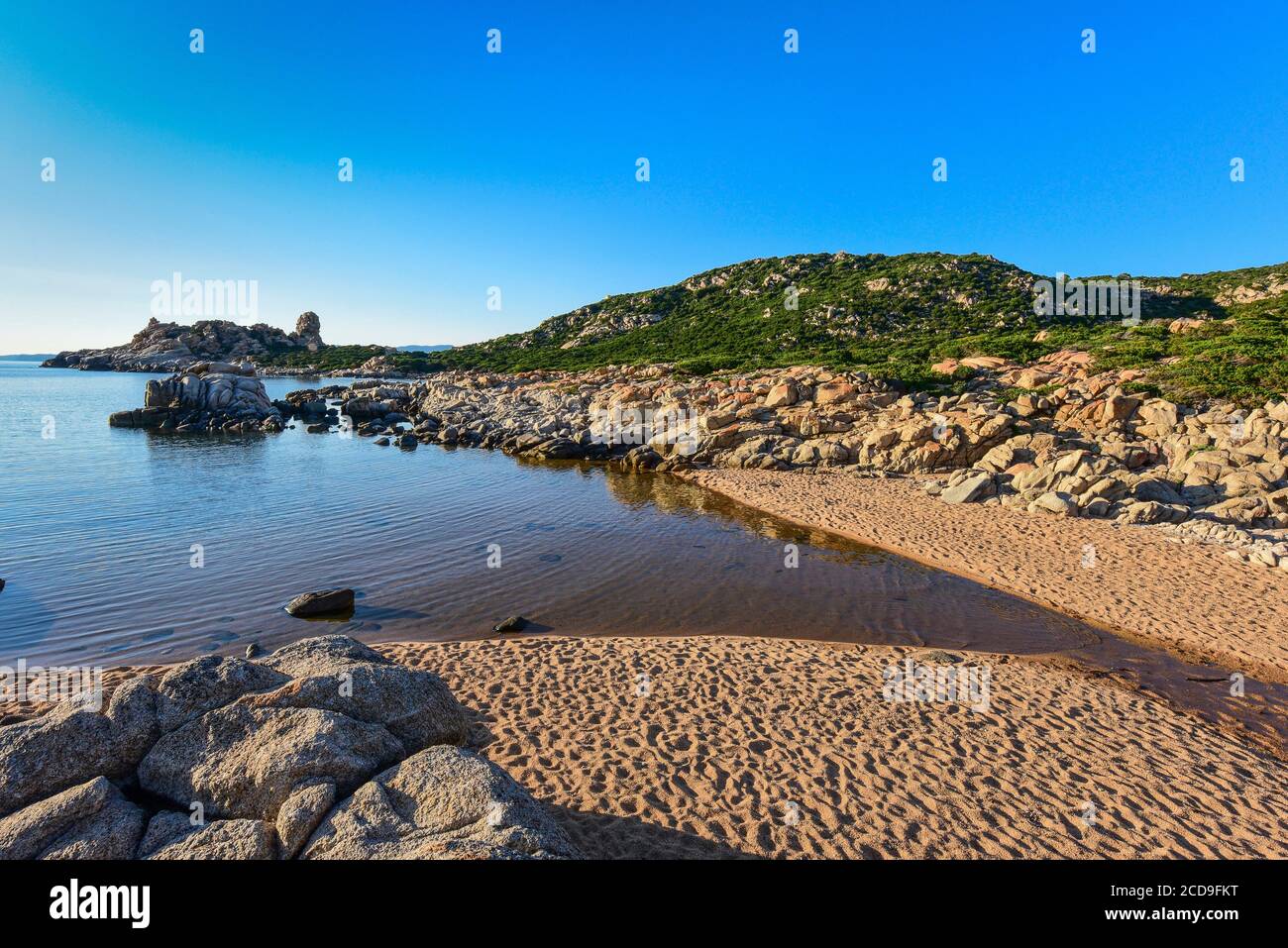 France, Corse du Sud, Campomoro, Tizzano, Senetosa reserve, hiking on the coastal path of the reserve, small coves of transparent water bathes beaches of fine gravel Stock Photo