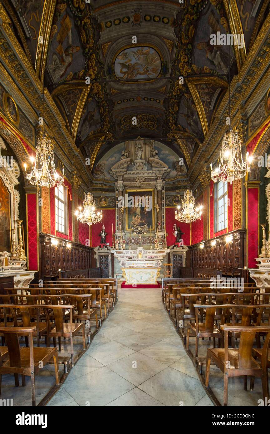 French Congregation The oratory church hi-res stock photography and images - Alamy