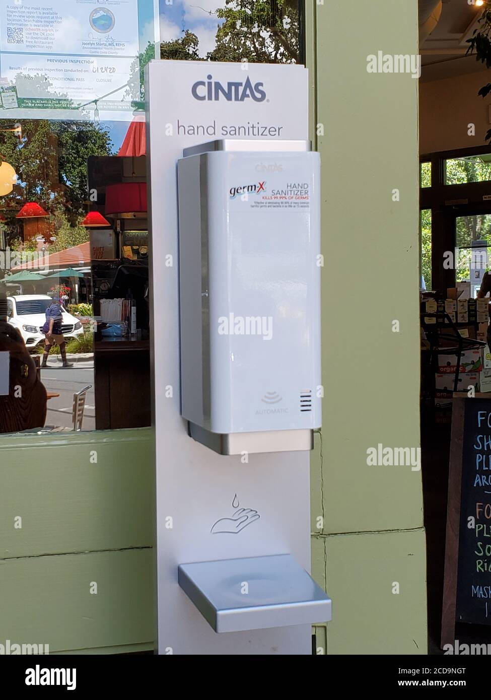 Cintas brand hand sanitizer station at restaurant entrance, Lafayette, California, June 13, 2020. () Stock Photo