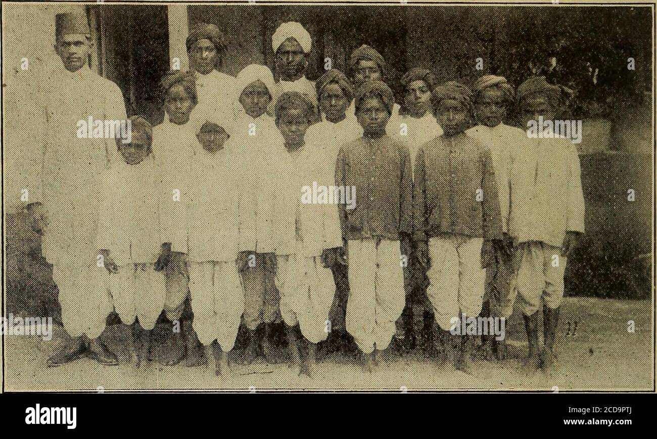 . Missionary Visitor, The (1916) . over 139,000 thereare over 66,000 people of the backward classes. This station is thirty-eight milesfrom Surat. It is on the Tapti Valley Railway, which runs two trains daily each way.The climate is considered unhealthful. REPORT BY I. S. LONG. Another fleeting year has passed, and for us at Vyara, at least, it was better than1914, glad to be able to say. The work in all its departments is slowly progressing. The mills of the gods grind slowly. We dare not hope that conservative castes inIndia will leap forward into new light, as the slaves of Civil War days Stock Photo