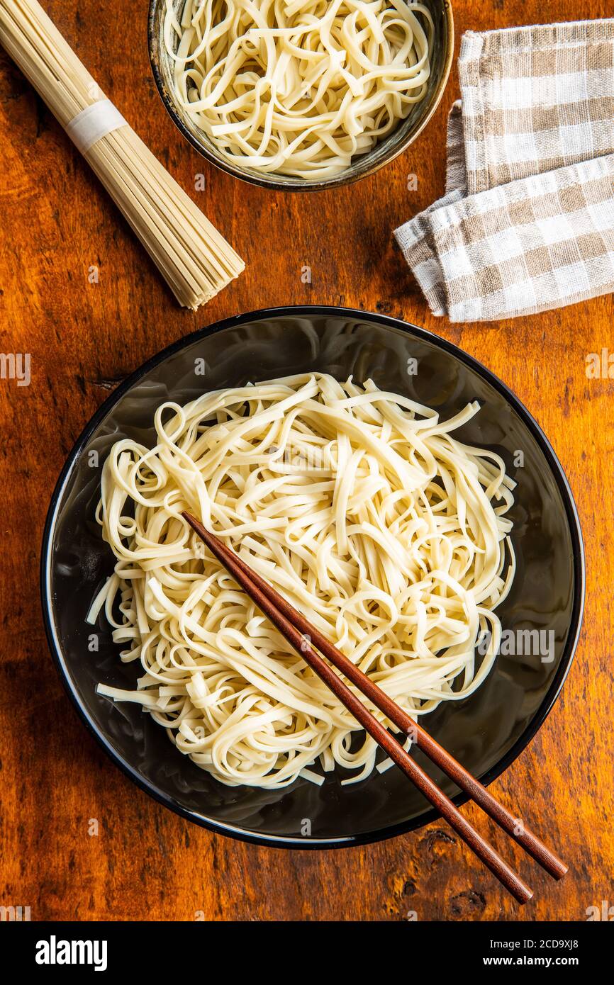 Удон без лапши. Пшеничная лапша удон. Удон без лапши. Якисоба удон. Лапша удон круглая.