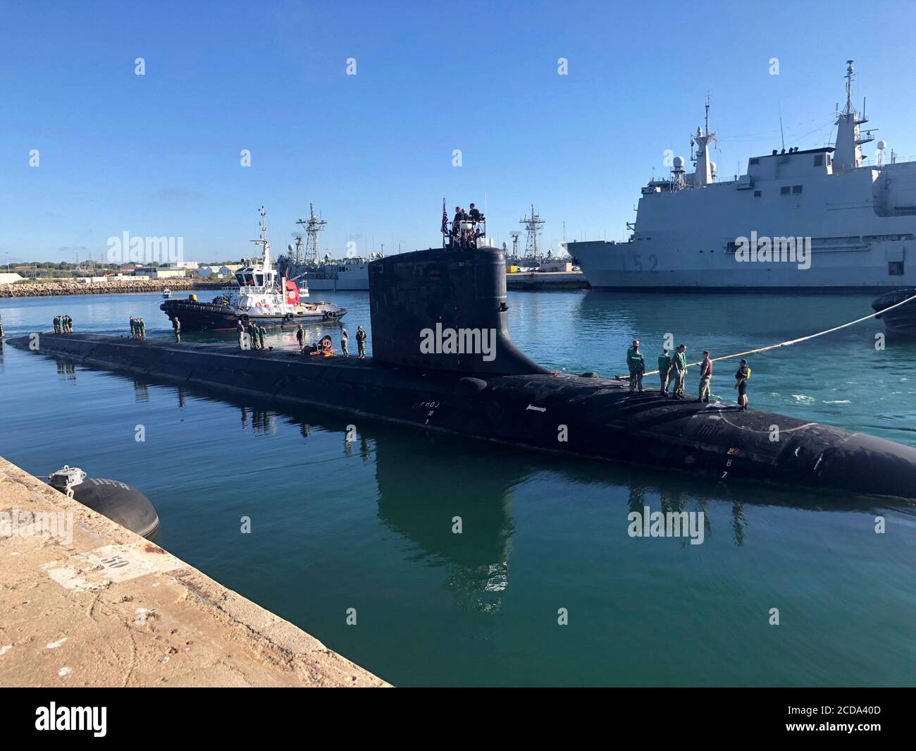 The U.S. Navy Virginia-class attack submarine USS John Warner stopped briefly for personnel at Naval Station Rota August 21, 2020 in Rota, Spain, Aug. 21, 2020. John Warner deployed to the U.S. 6th Fleet area of operations in support of regional allies and partners and U.S. national security interests in Europe and Africa. Stock Photo