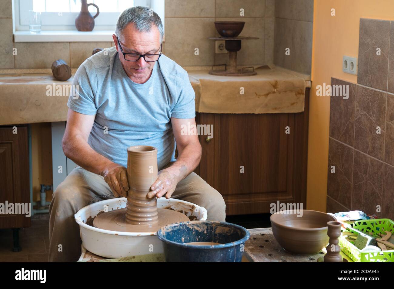 Ceramist hires stock photography and images Alamy